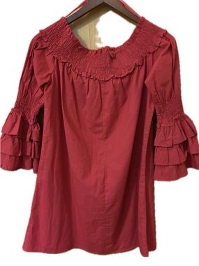 Style House Boho Smocked Ruffle Top | Auburn | Size Small | NWOT